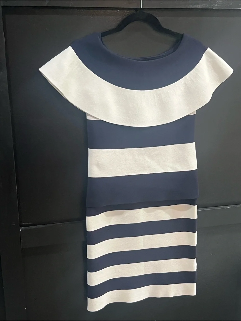 Ann Tyalor Stunning Navy and White Striped Off-Shoulder Two Piece Set